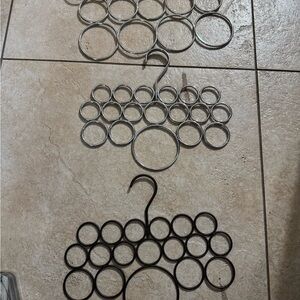 Elegant Silver and Black Hanging Organizer